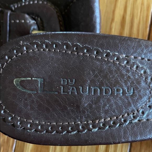 CL by Laundry Chocolate Buckle Heels size 8 - Picture 2 of 4